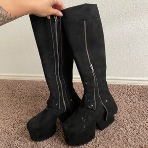 Platform knee high boots with zipper detailing